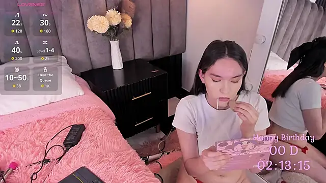 chelsea bolton  online show from 10-13-25, 12:29