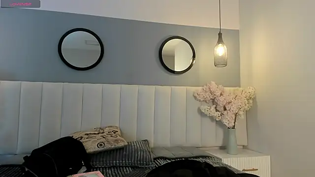 chelsea bolton  online show from 02-23-26, 01:12