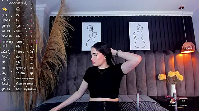 chelsea bolton  online show from 02-01-26, 12:36