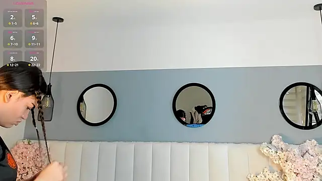 chelsea bolton  online show from 03-27-26, 12:39