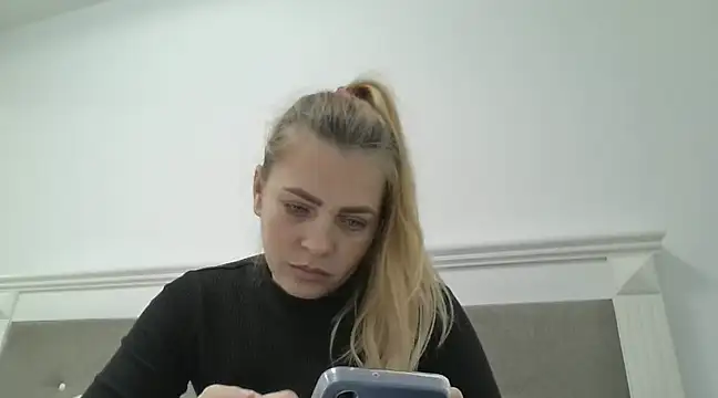 AnnaBell2025 online show from 02-14-25, 06:29