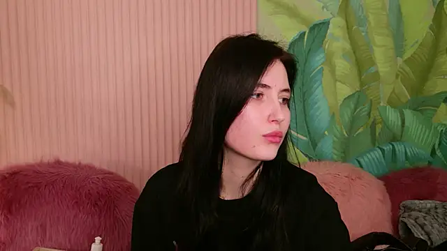 EmmaLawrens online show from 02-25-26, 10:37