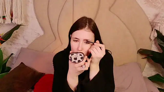 EmmaLawrens online show from 02-08-26, 05:54