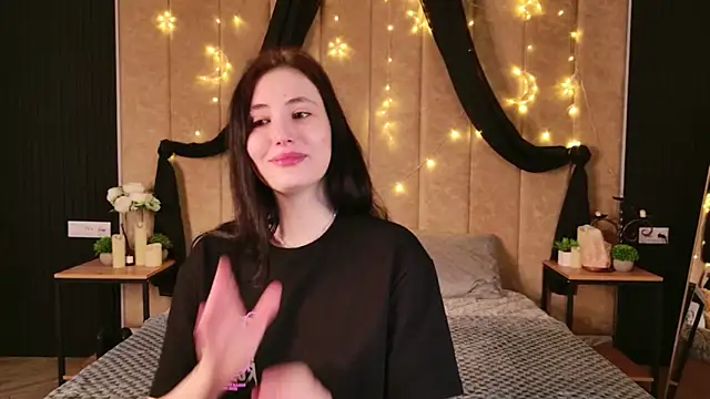 EmmaLawrens online show from 02-20-26, 08:55