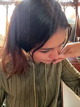 Aleska Miami online show from 04-14-26, 02:33