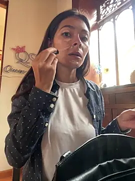 Aleska Miami online show from 02-20-26, 01:57