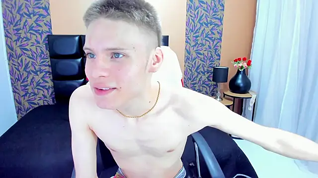 blondie lover69 online show from 02-10-25, 07:38