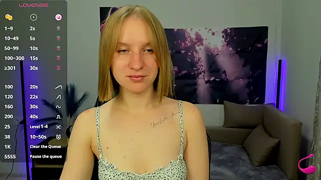 BeautyBlondy online show from 10-22-25, 12:15