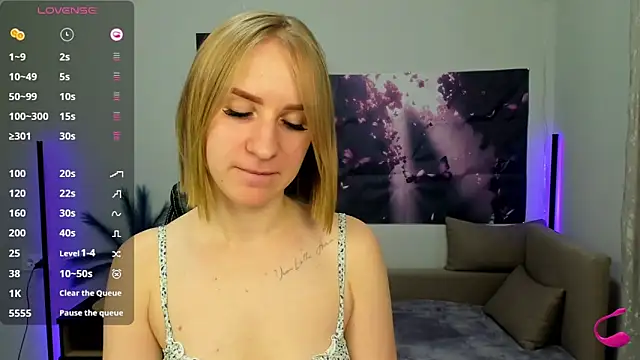 BeautyBlondy online show from 10-28-25, 01:32