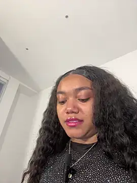 JasmineRose7 online show from 04-24-26, 12:07