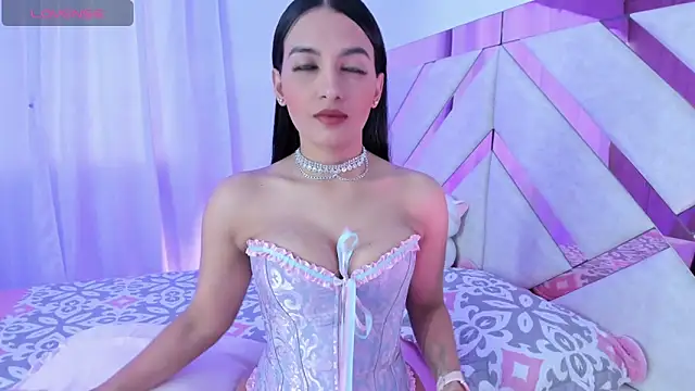 trissha xk1 online show from 10-04-25, 11:45