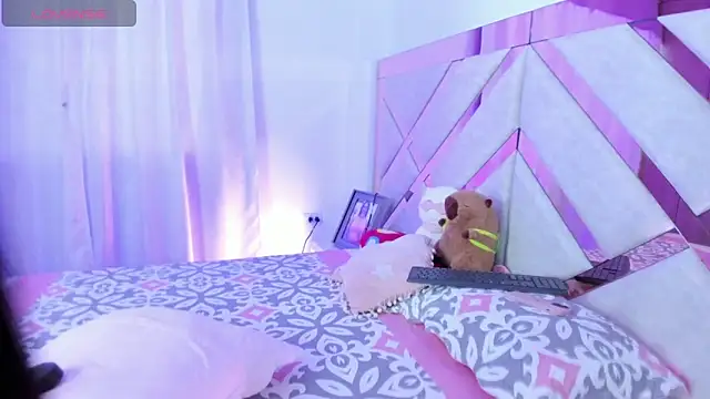 trissha xk1 online show from 10-12-25, 11:33