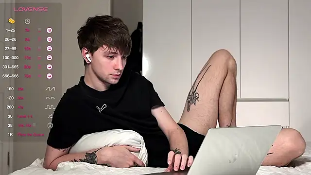 Calvin Polanski online show from 02-20-26, 06:54