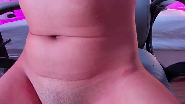 Snapshot of Valentina_slim chatting on 03-01-26, 01:49 Valentina slim online show from 03-01-26, 01:49