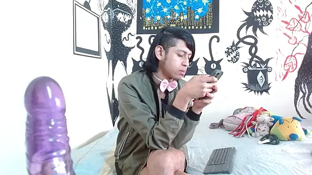 boysLittle online show from 10-20-25, 08:09