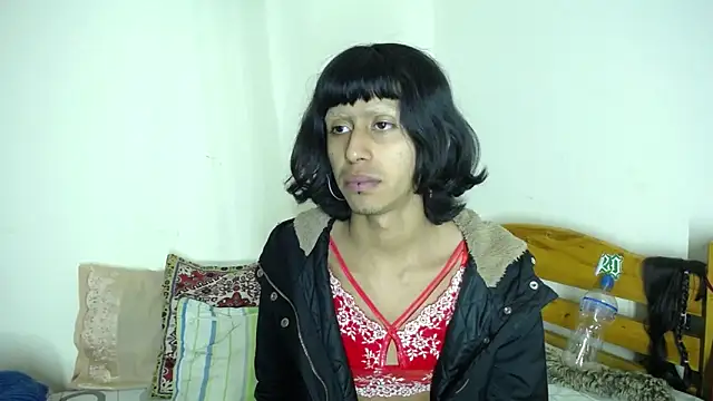 boysLittle online show from 12-01-25, 08:32