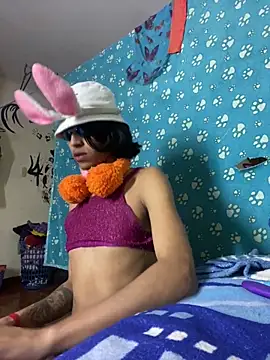 boysLittle online show from 10-21-25, 09:52