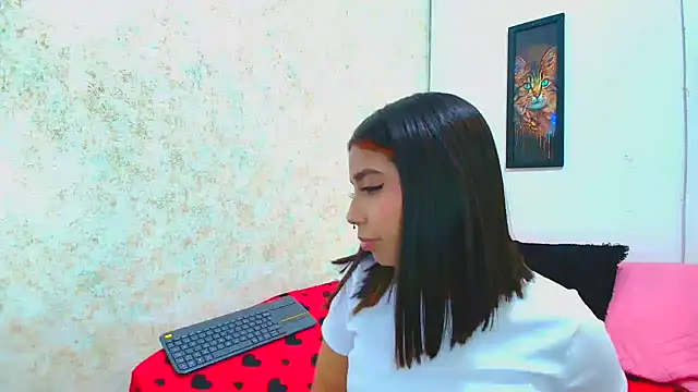 Rousse violett online show from 03-13-25, 08:54