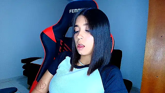 Rousse violett online show from 02-19-26, 10:40