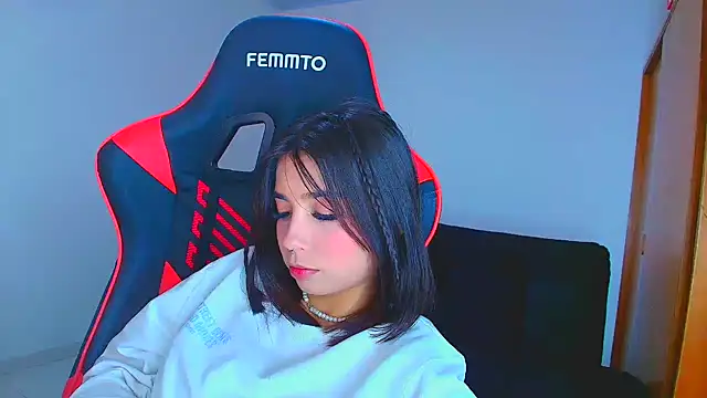 Rousse violett online show from 09-18-25, 09:51