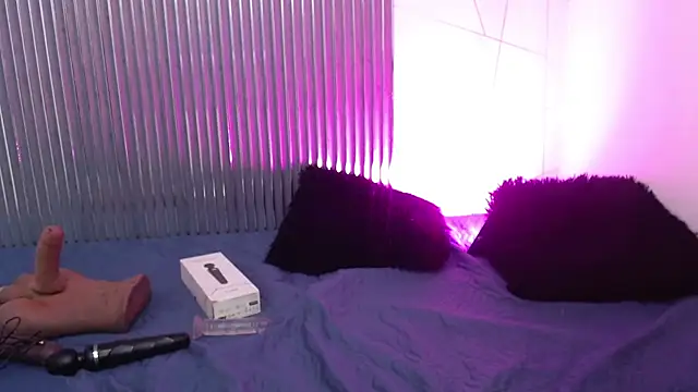 gabriela cortez online show from 05-17-26, 03:17
