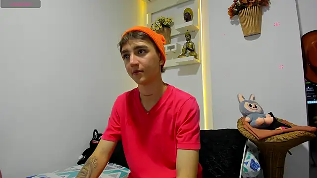 Snapshot of jeremy_salvatore chatting on 10-30-25, 01:04 jeremy salvatore online show from 10-30-25, 01:04