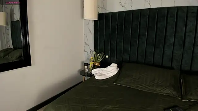 tim  fox online show from 11-19-25, 12:05