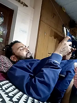 Rajasthani-boy online show from 02-22-25, 03:47