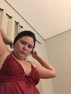 julinha2311 online show from 03-09-25, 11:46