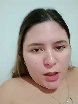 julinha2311 online show from 02-24-25, 02:30