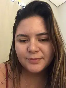 julinha2311 online show from 01-14-25, 12:24