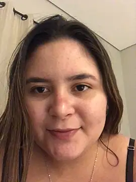 julinha2311 online show from 02-16-25, 03:47