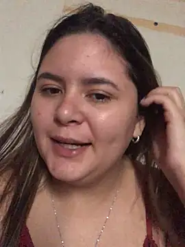 julinha2311 online show from 02-19-25, 02:22