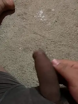 Snapshot of theoso chatting on 02-14-25, 05:30 theoso online show from 02-14-25, 05:30