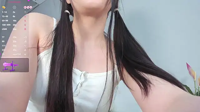 Snapshot of marin_light chatting on 02-27-25, 10:33 marin light online show from 02-27-25, 10:33