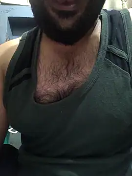 Snapshot of 13lusty chatting on 11-22-25, 06:23 13lusty online show from 11-22-25, 06:23