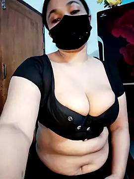 Snapshot of Anika-1 chatting on 07-04-26, 06:23 Anika-1 online show from 07-04-26, 06:23