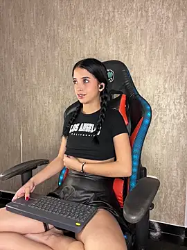 StefanyRousse online show from 11-14-25, 12:09