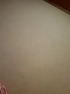 Snapshot of daddysgirly20 chatting on 11-24-25, 05:51 daddysgirly20 online show from 11-24-25, 05:51