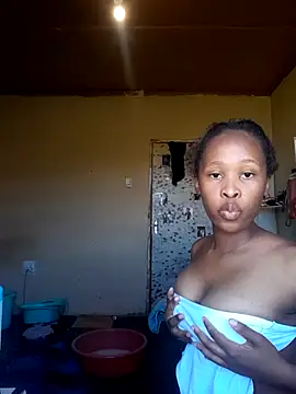 Snapshot of daddysgirly20 chatting on 01-31-25, 05:51 daddysgirly20 online show from 01-31-25, 05:51