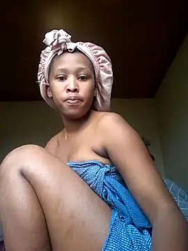 Snapshot of daddysgirly20 chatting on 11-06-25, 06:06 daddysgirly20 online show from 11-06-25, 06:06