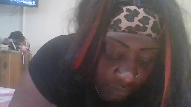 ExoticChocolit online show from 11-09-25, 12:58