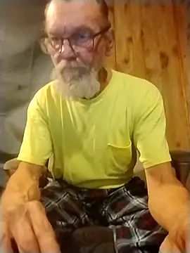 Snapshot of Aldick68 chatting on 02-12-25, 11:20 Aldick68 online show from 02-12-25, 11:20