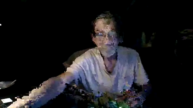 Snapshot of Aldick68 chatting on 05-04-26, 07:33 Aldick68 online show from 05-04-26, 07:33