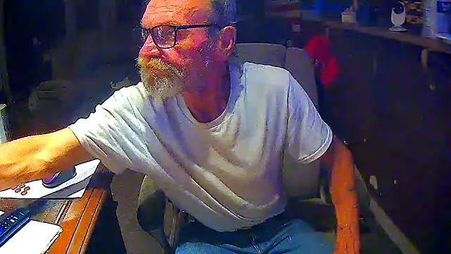 Snapshot of Aldick68 chatting on 05-26-26, 02:31 Aldick68 online show from 05-26-26, 02:31