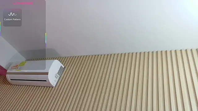 hotiergirl online show from 10-31-25, 12:13