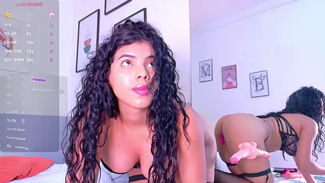 Snapshot of hotiergirl chatting on 09-24-25, 12:22 hotiergirl online show from 09-24-25, 12:22