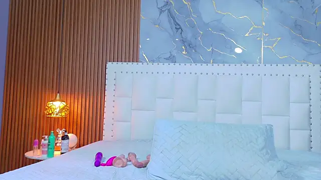 hotiergirl online show from 02-21-26, 11:56