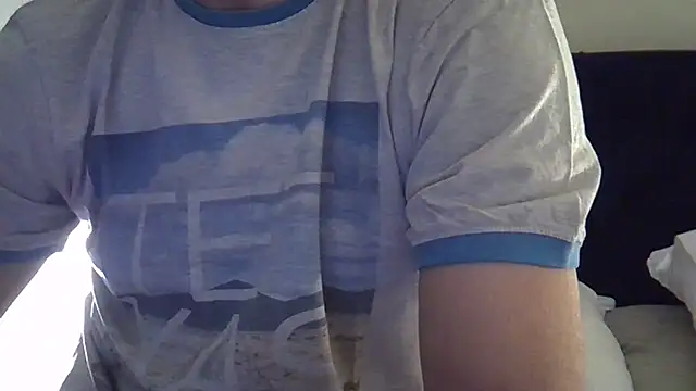 Cellino4 online show from 02-25-25, 06:01