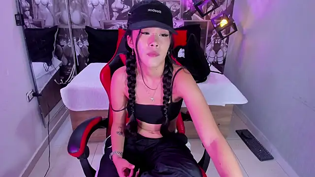 Snapshot of Lil_ceyy chatting on 10-16-25, 08:06 Lil ceyy online show from 10-16-25, 08:06